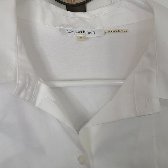 (1332) Calvin Klein Woman's Long Sleeve Blouse, Size: Medium Color: White - Picture 5 of 12